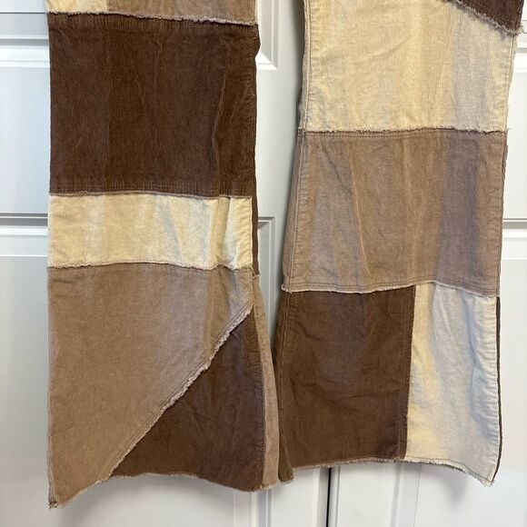 SOCIAL TOURIST Patchwork Corduroy Flare Jeans Bell Bottoms Size 32 Brown Tan - Picture 7 of 10